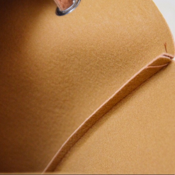 “Carrying the World on My Shoulder” - Picture 5 of 8